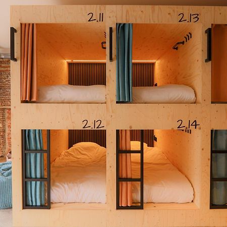 Pjs Hostel Groningen Eksteriør billede