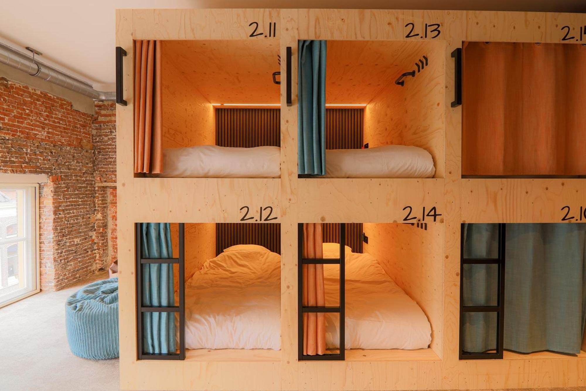 Pjs Hostel Groningen Eksteriør billede